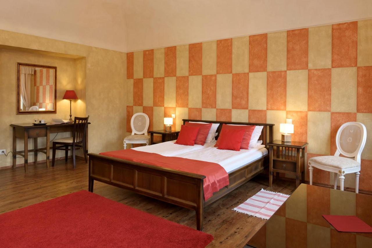 La Fresca Hotel Kromeriz Ngoại thất bức ảnh