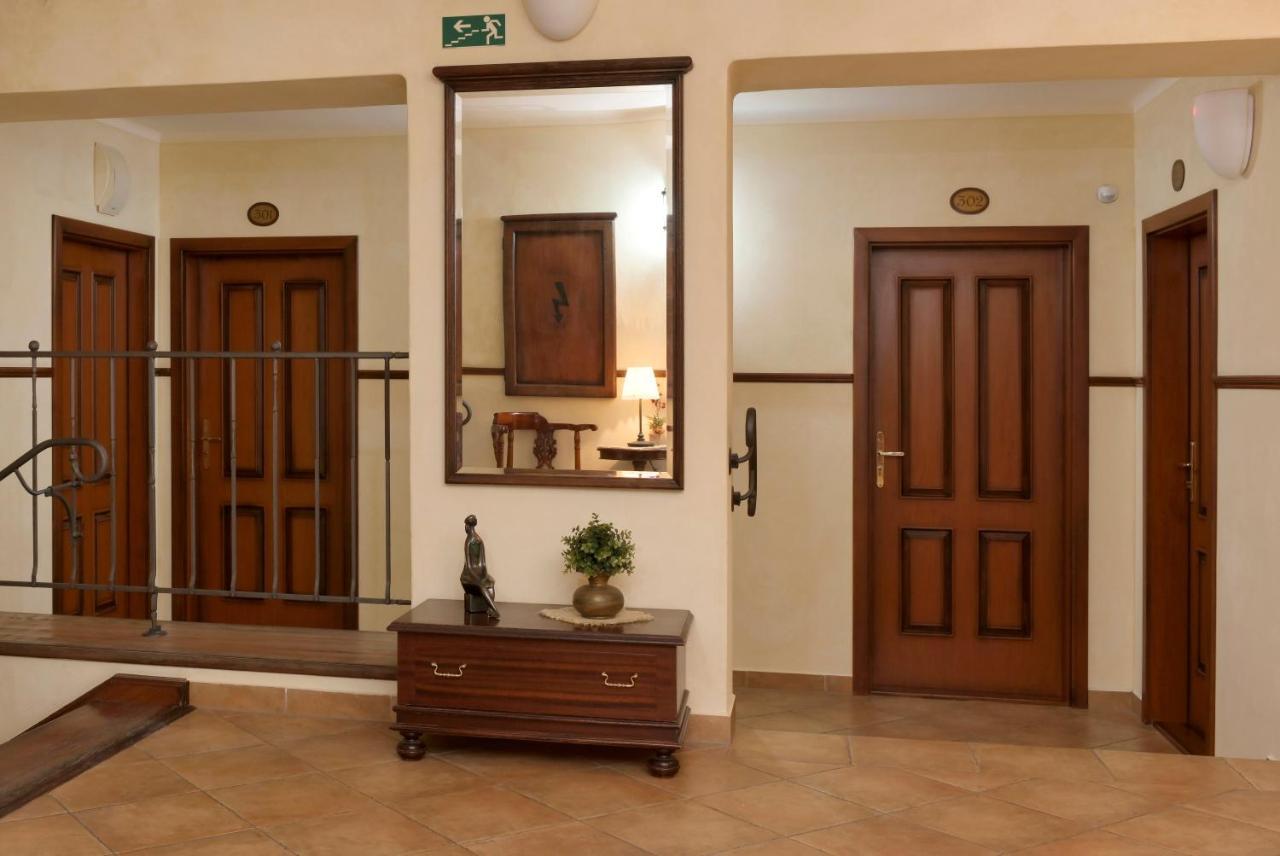 La Fresca Hotel Kromeriz Ngoại thất bức ảnh