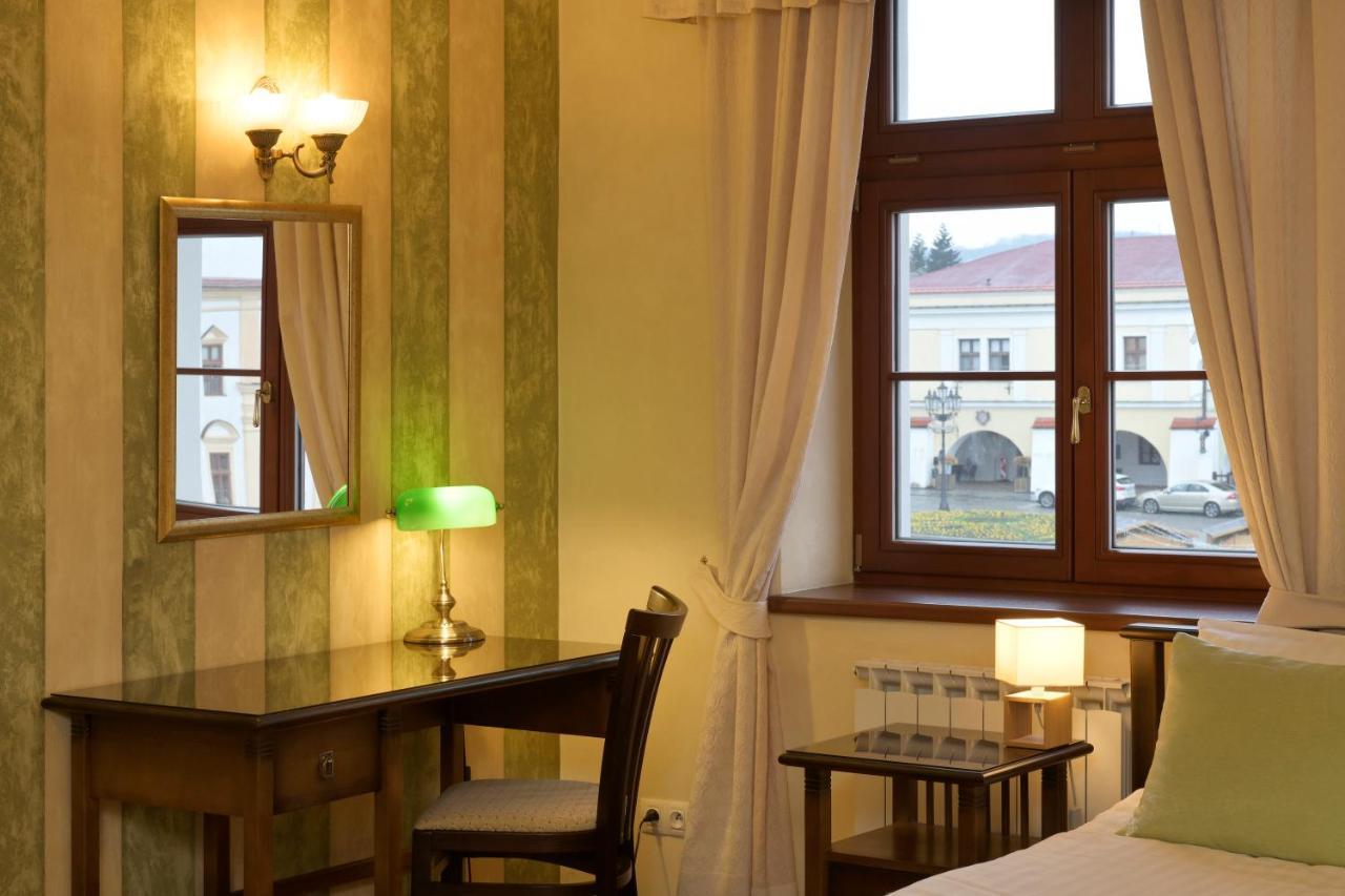 La Fresca Hotel Kromeriz Ngoại thất bức ảnh