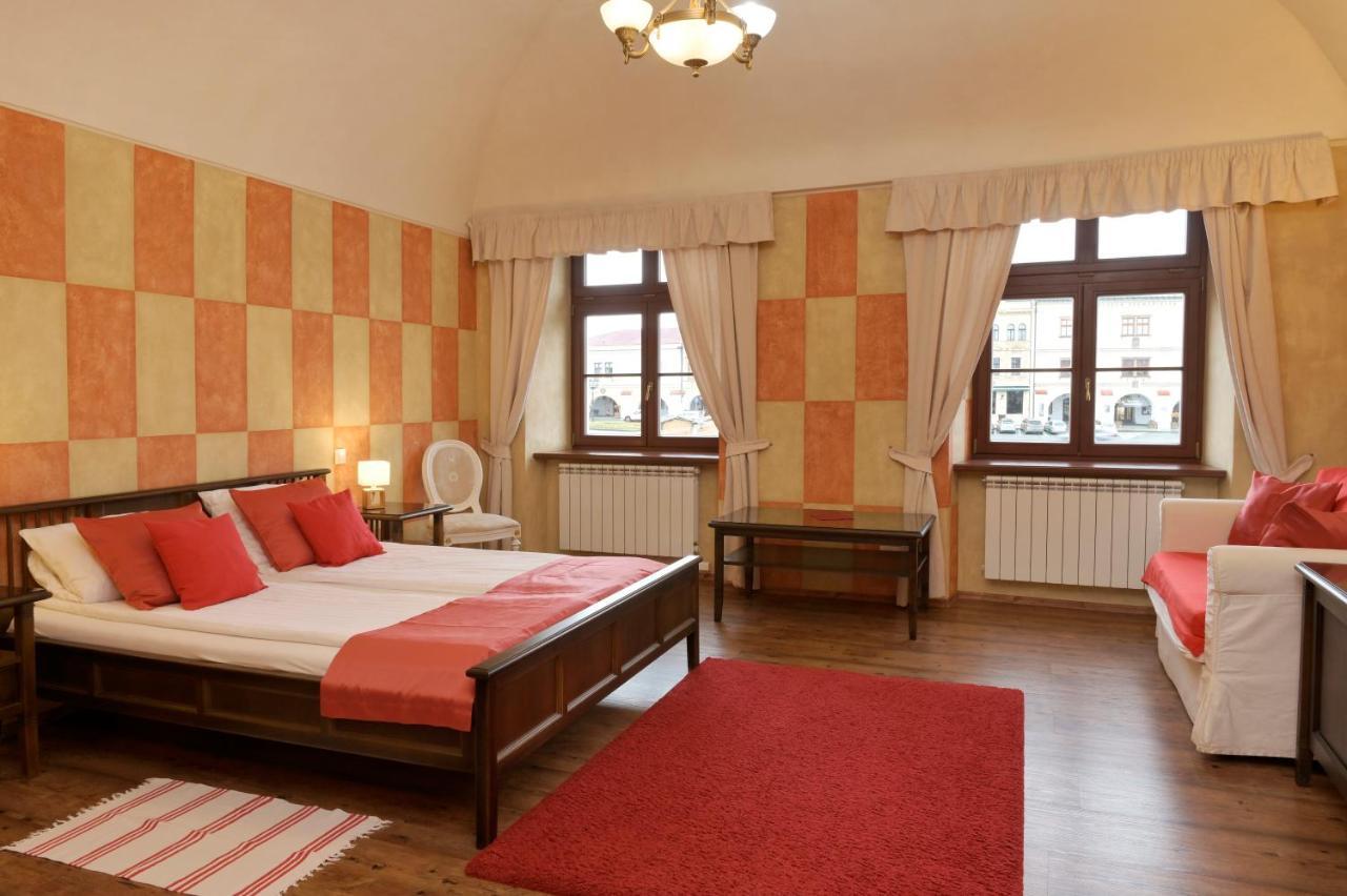 La Fresca Hotel Kromeriz Ngoại thất bức ảnh