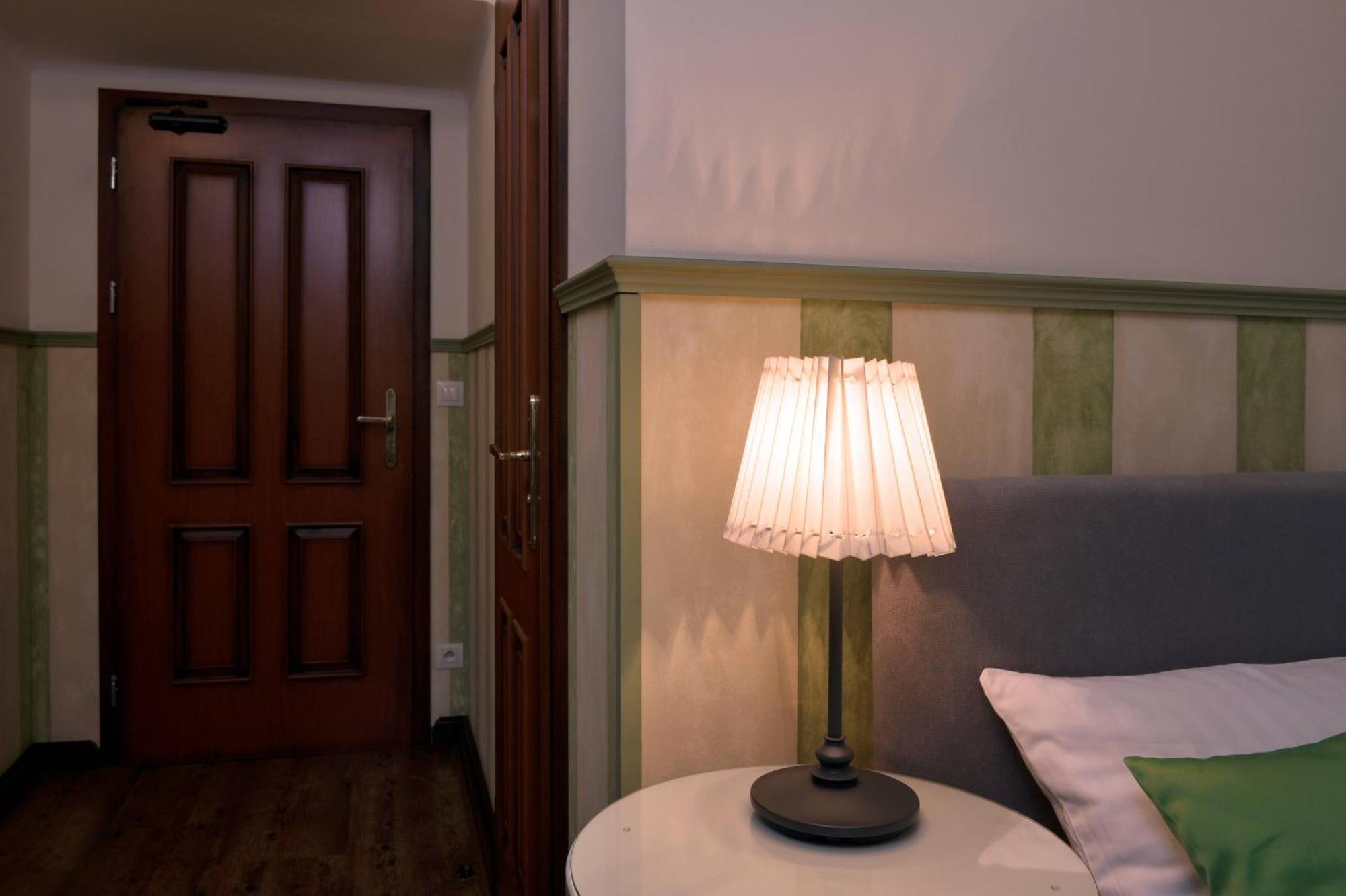La Fresca Hotel Kromeriz Ngoại thất bức ảnh