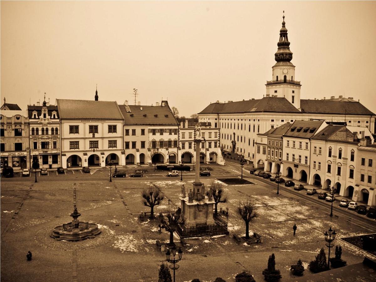 La Fresca Hotel Kromeriz Ngoại thất bức ảnh